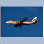 iberia_a320_pr15b_ 002_cu.jpg